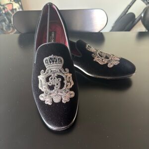Dolce & Gabbana Embroidered Loafers